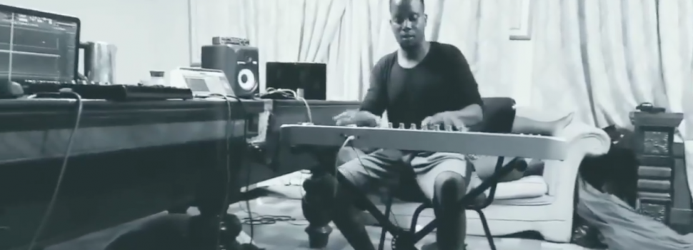 Watch Flex The Ninja, Juz Beatz, Sandi in some dope sessions