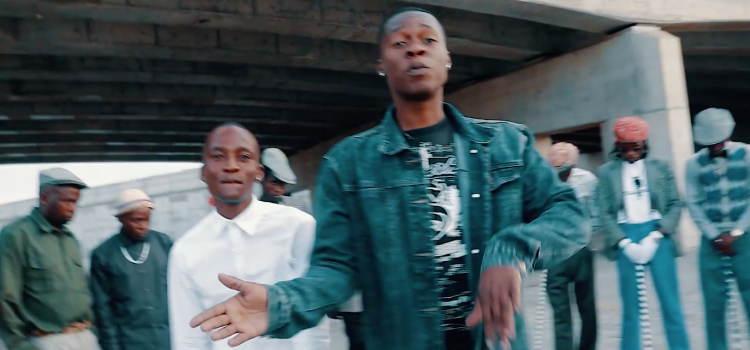 Watch Mzolla feat. Savage – Kgoba Kgetsi (Official Video)